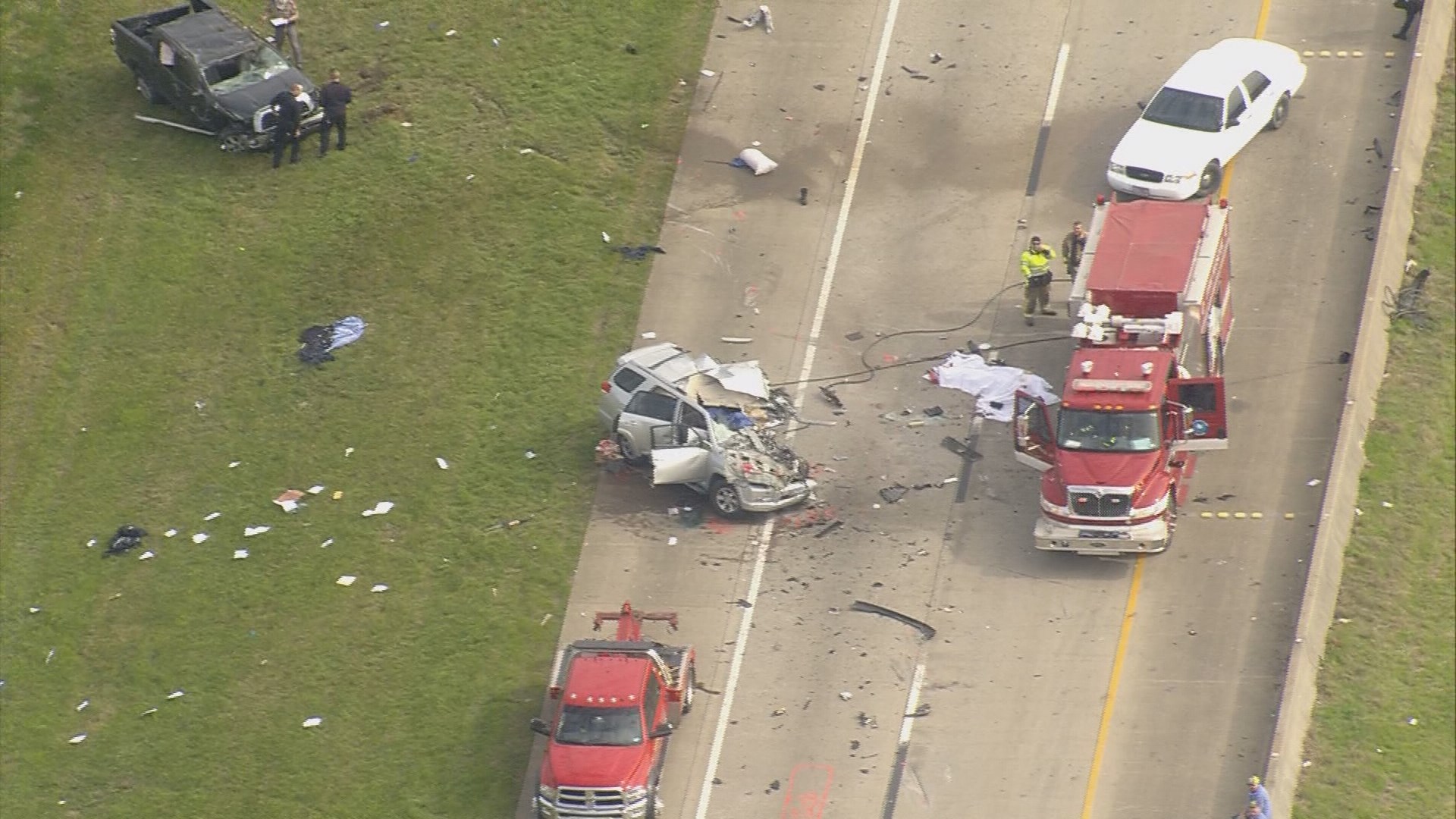 Photos: 2 Killed In Violent Crash On I-10 In Brookshire | Khou.com